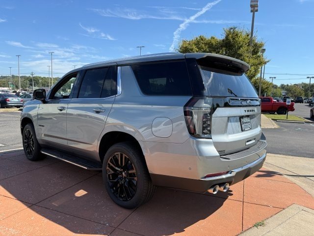 2025 Chevrolet Tahoe Premier photo 3