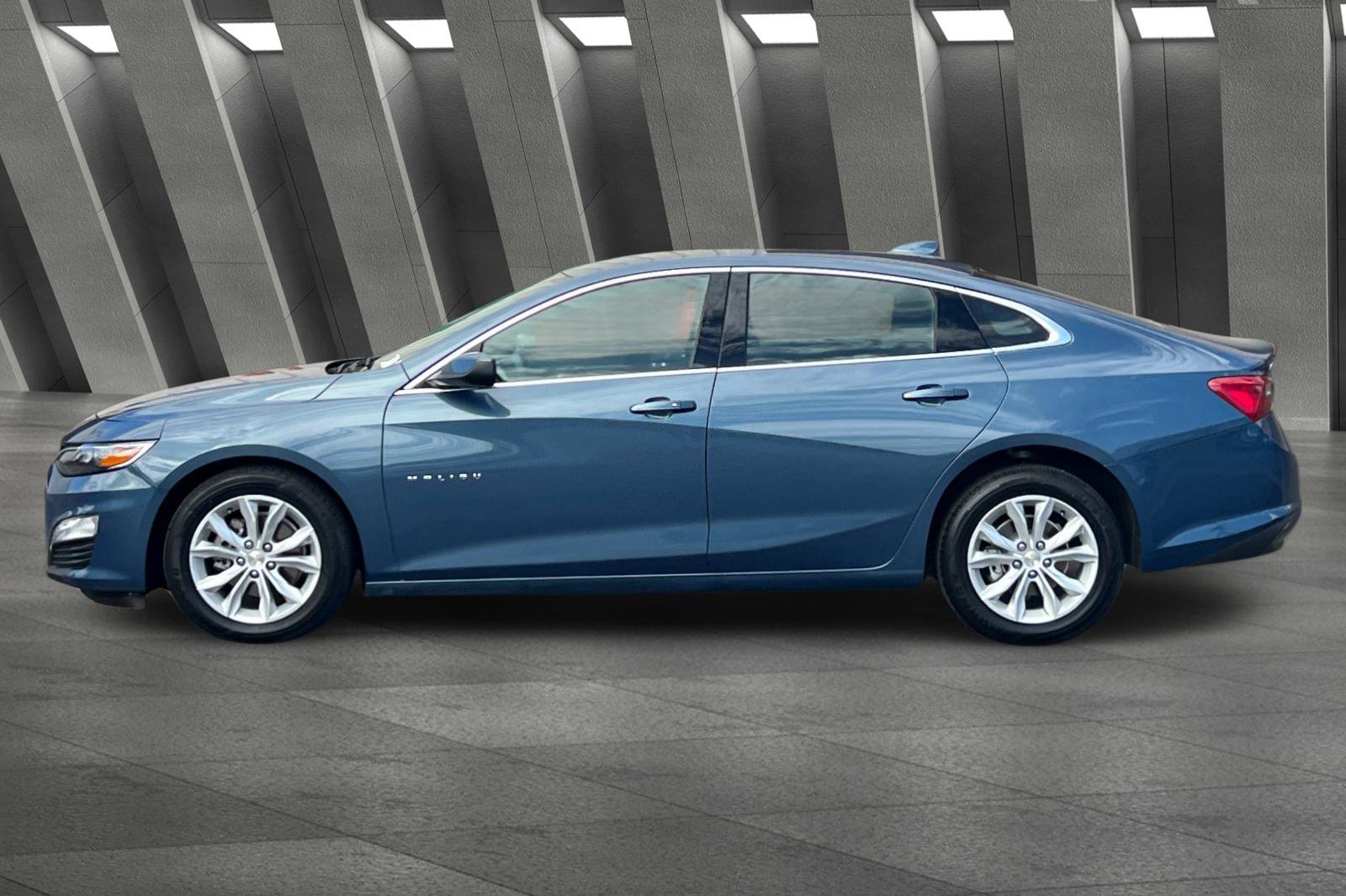 2024 Chevrolet Malibu 1LT photo 6