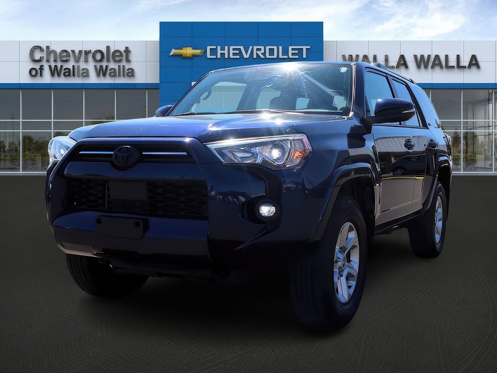 2023 Toyota 4Runner SR5 Premium photo 3