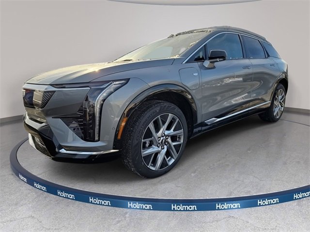 2026 Cadillac OPTIQ Luxury's photo