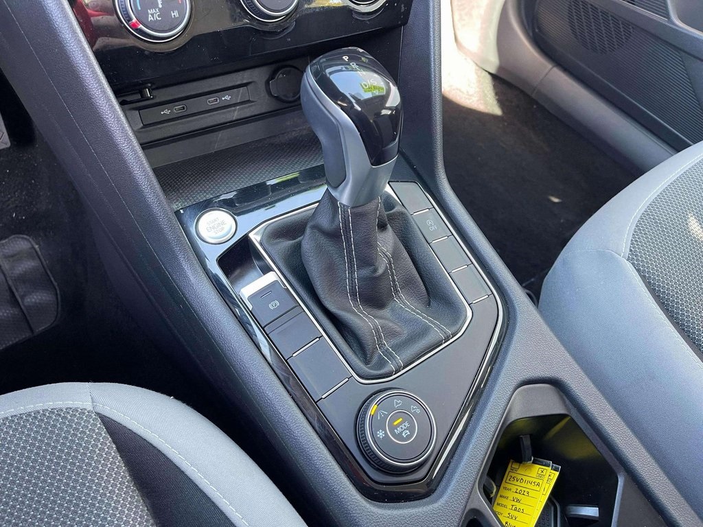 2023 Volkswagen Taos S photo 12