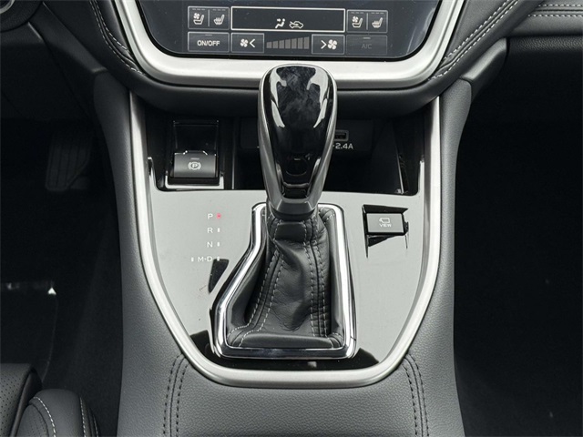 2025 Subaru Outback Touring XT photo 19