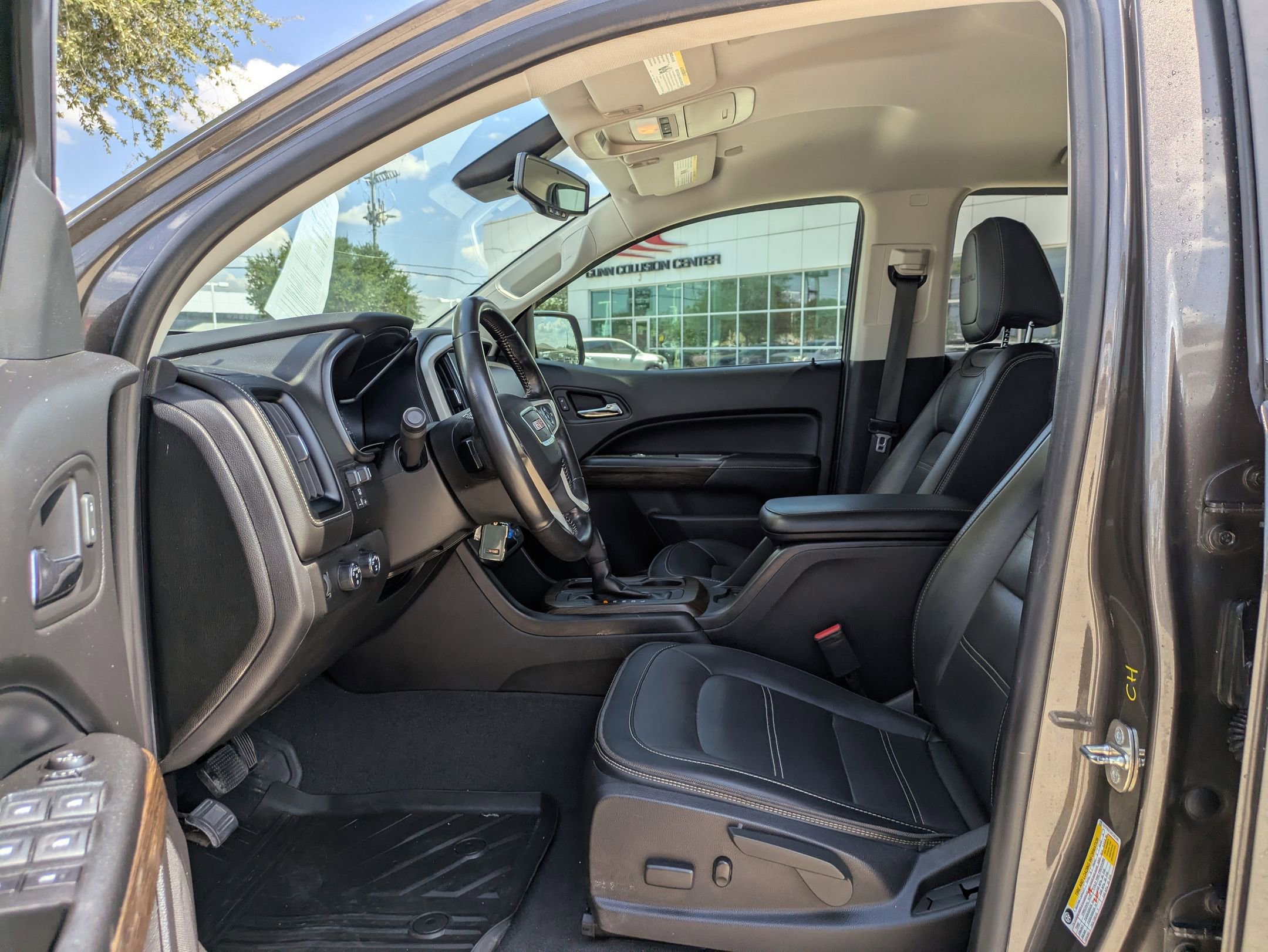 2019 Gmc Canyon Denali photo 9
