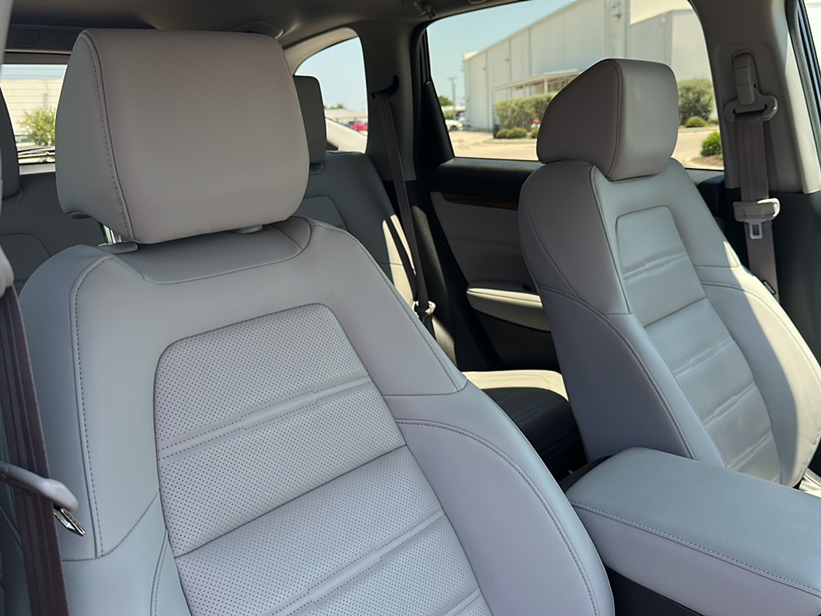 2020 Honda CR-V Hybrid EX-L photo 10