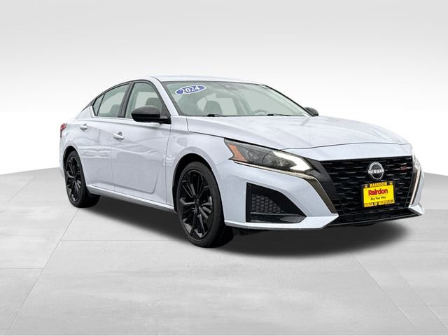 2024 Nissan Altima SR