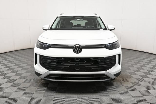 2025 Volkswagen Tiguan SE photo 23