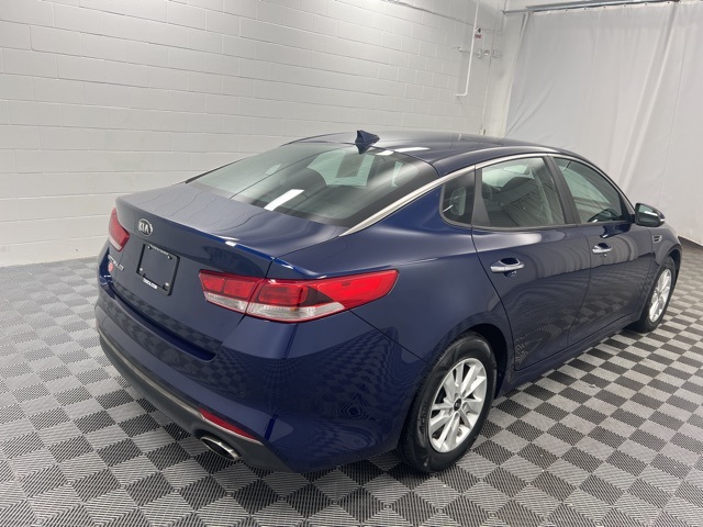 2018 Kia Optima LX photo 5