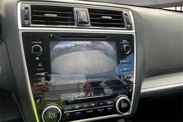 2018 Subaru Outback 2.5i Premium photo 22