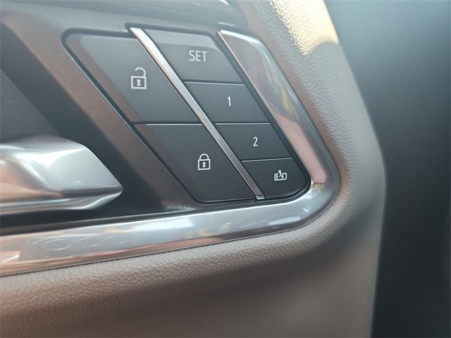 2025 Chevrolet Silverado 3500HD LTZ photo 18
