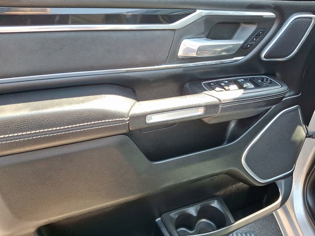 2021 Ram 1500 Laramie photo 12