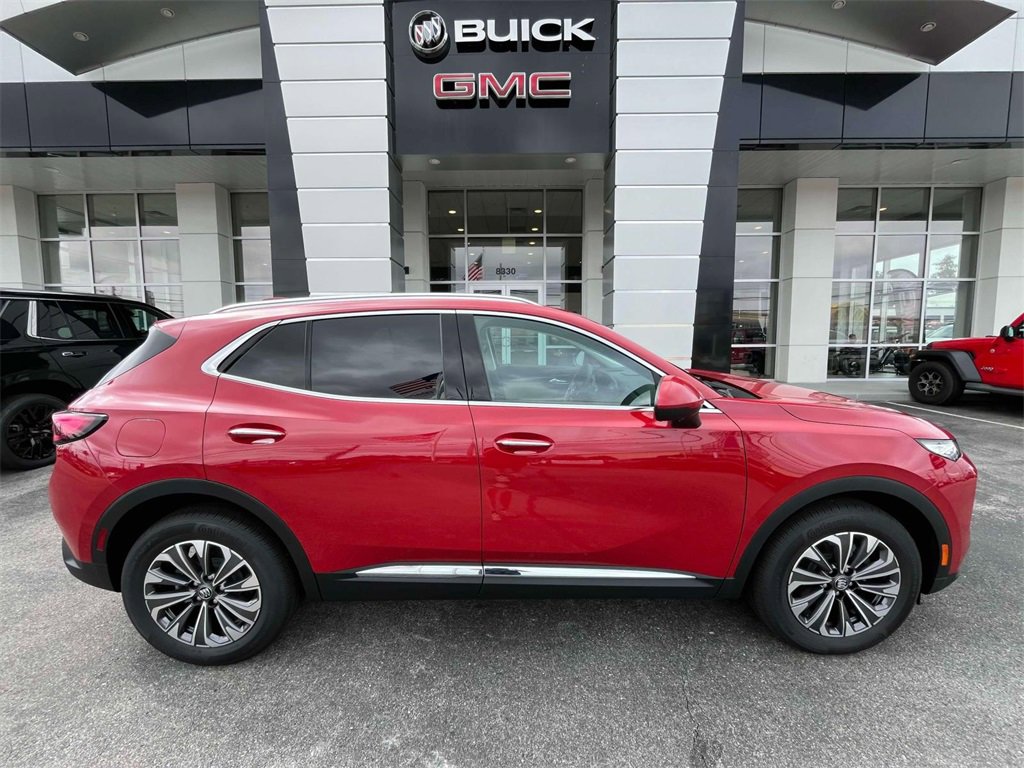 2025 Buick Envision Preferred photo 2