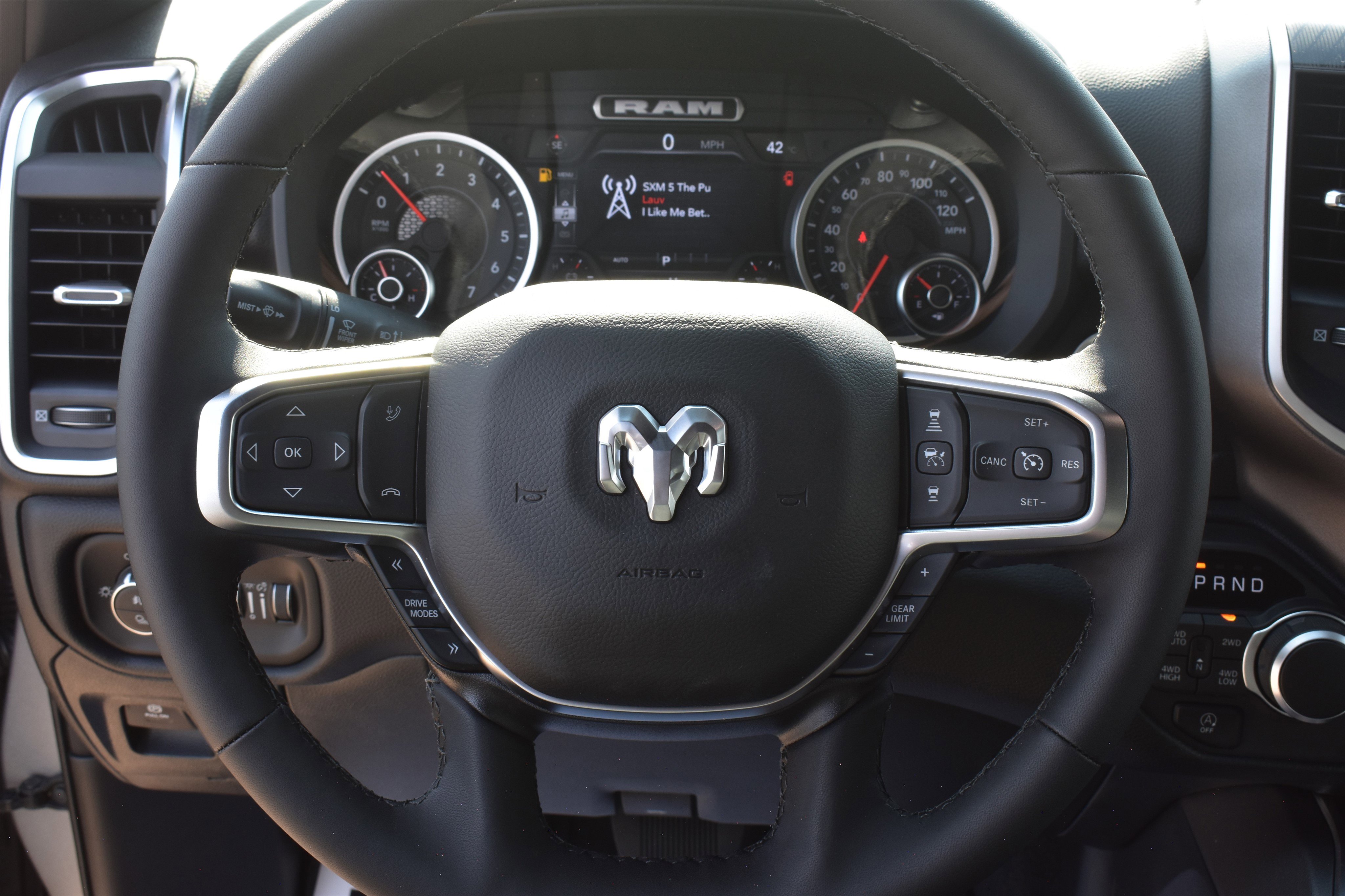 2025 Ram 1500 Big Horn photo 7