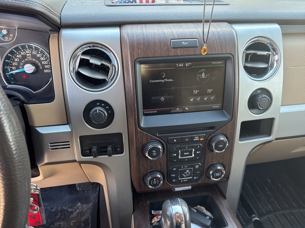 2014 Ford F-150 Lariat photo 4