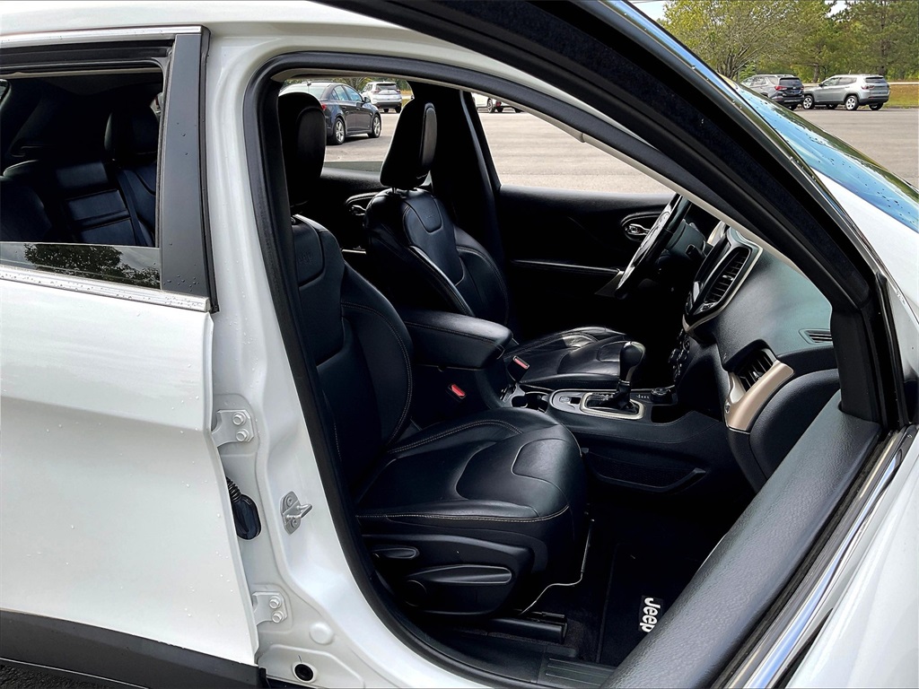 2018 Jeep Cherokee Limited photo 10