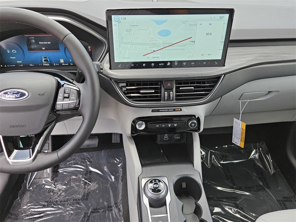 2025 Ford Escape Plug-In Hybrid photo 23