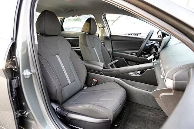 Used 2026 Gray Hyundai SE image 11