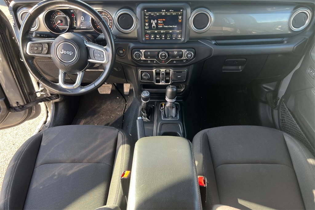 2022 Jeep Gladiator Overland photo 13
