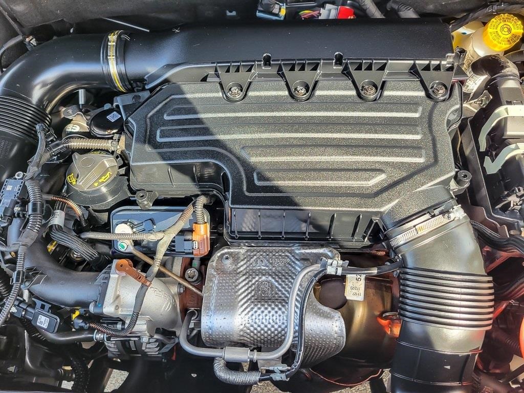 2023 Jeep Renegade Latitude Upland photo 19