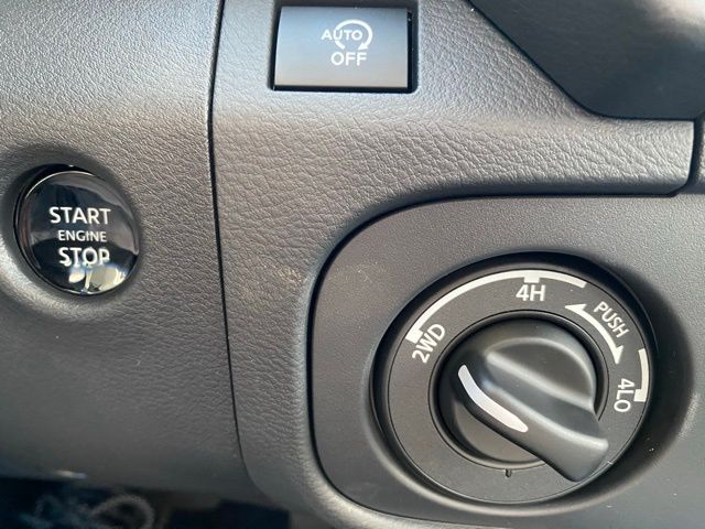 2026 Nissan Frontier S King Cab photo 15
