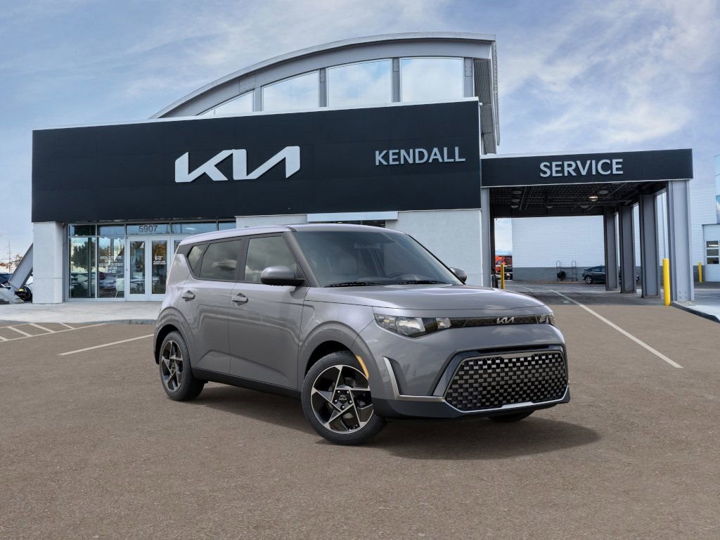 2025 Kia Soul EX photo 2