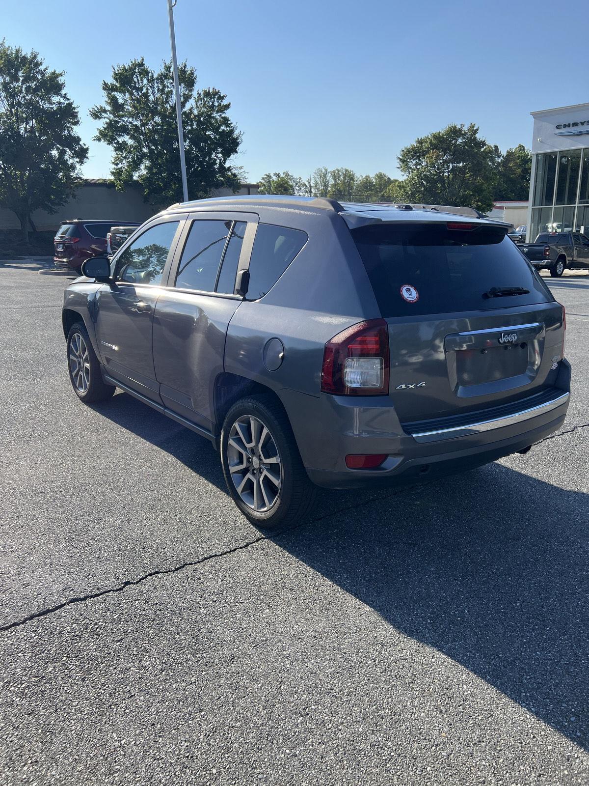 2017 Jeep Compass High Altitude photo 4