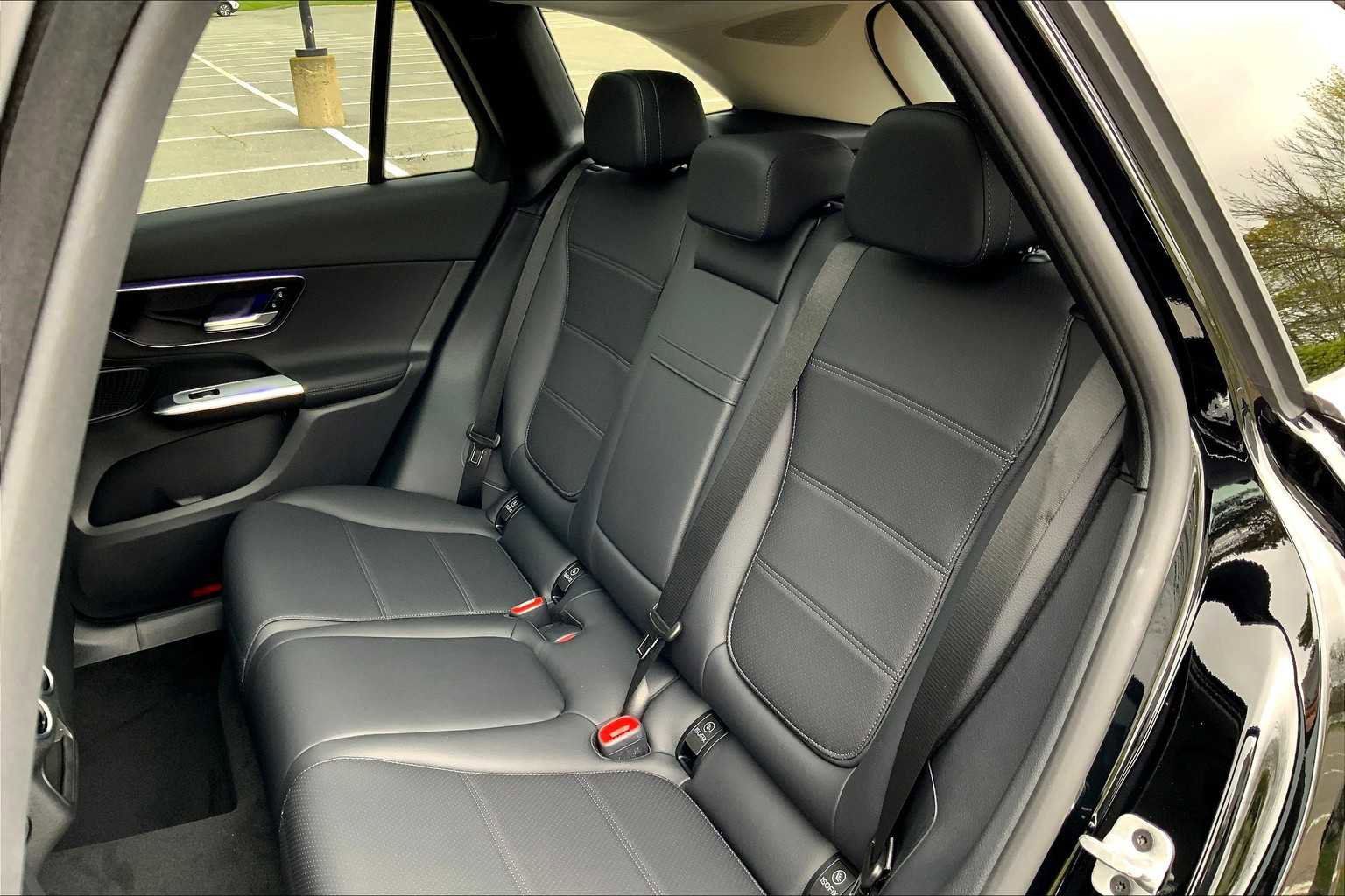 2025 Mercedes Benz GLC 350e 4MATIC photo 12