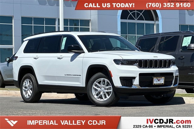 2025 Jeep Grand Cherokee L Laredo's photo