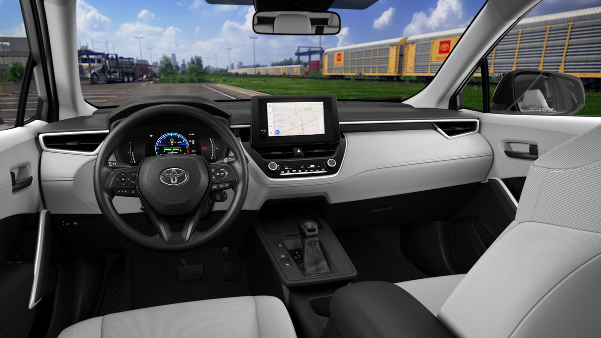 2026 Toyota Corolla Cross L photo 12