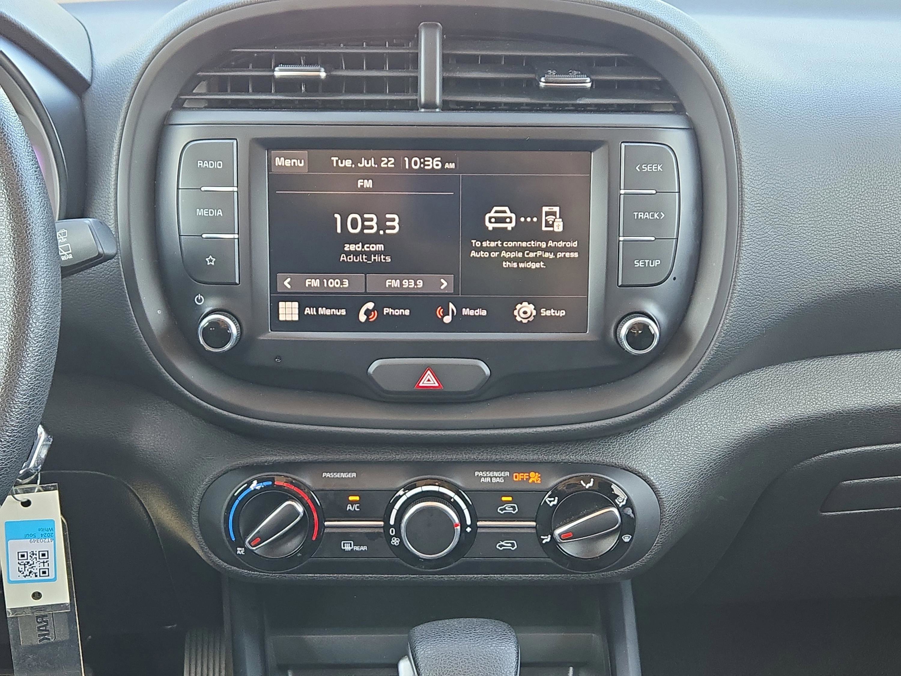 2024 Kia Soul LX photo 18