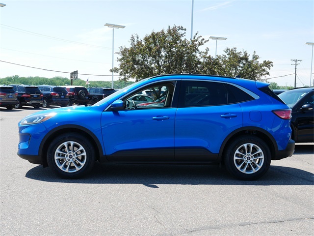 2020 Ford Escape SE photo 4