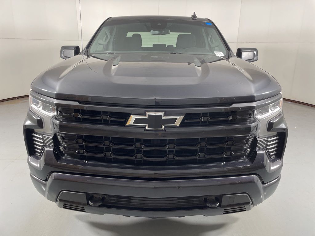 2024 Chevrolet Silverado 1500 RST photo 4