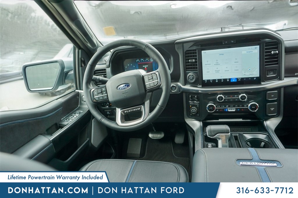 2025 Ford F-150 Platinum photo 15