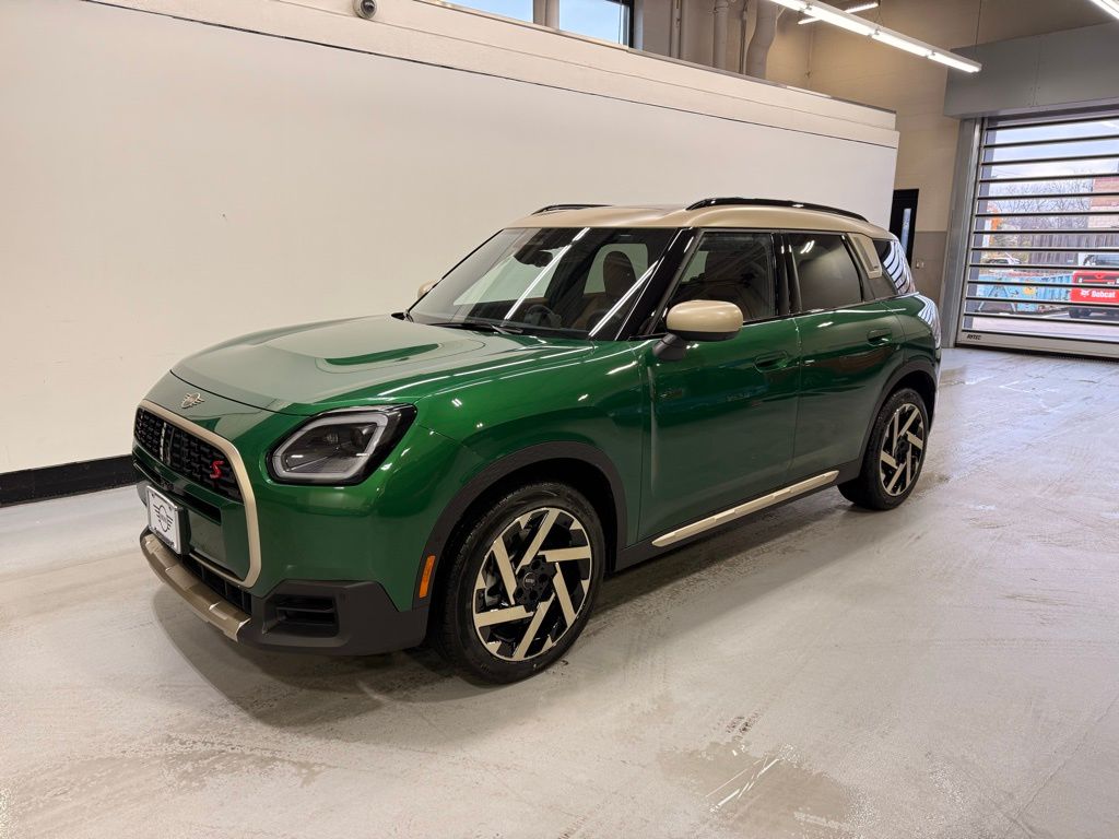 2026 MINI Countryman S's photo