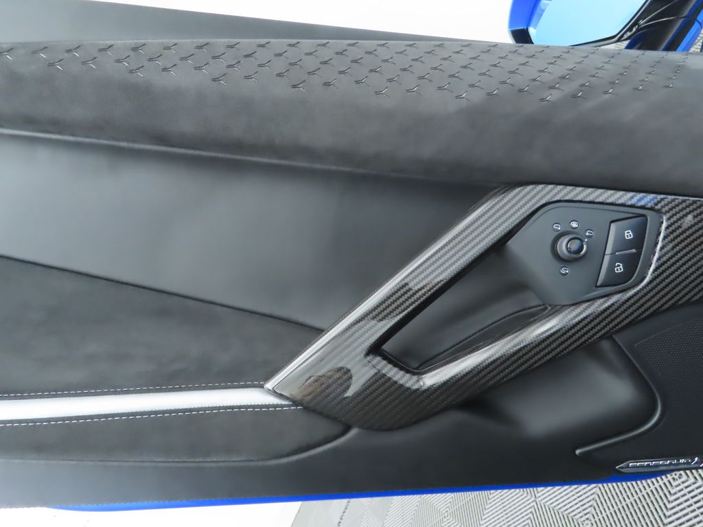 2022 Lamborghini Aventador LP 780-4 Ultimae photo 29