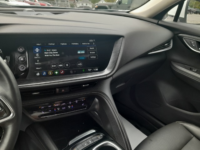 2022 Buick Envision Essence photo 20