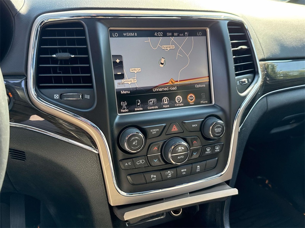 2014 Jeep Grand Cherokee Overland photo 18