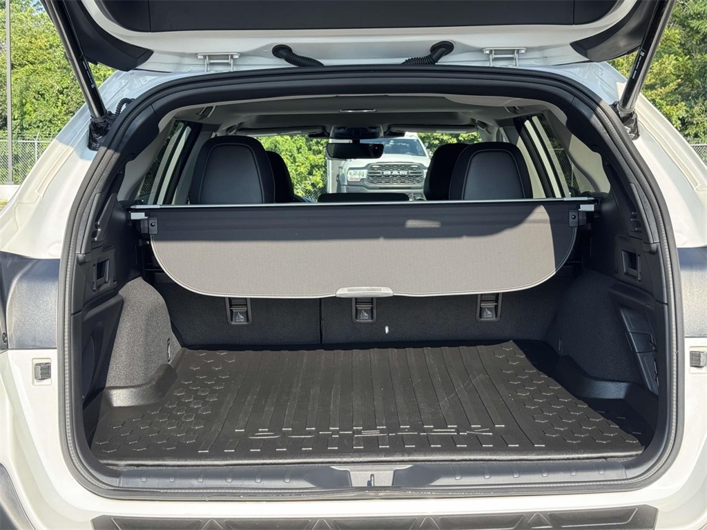2025 Subaru Outback Limited XT photo 28