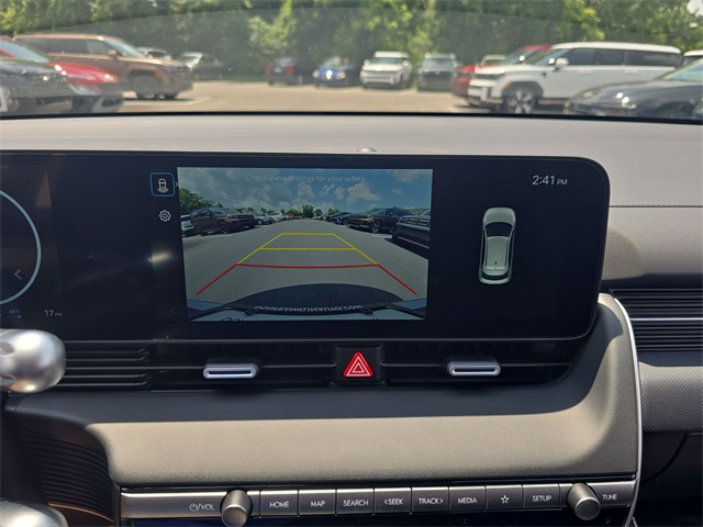 2025 Hyundai Ioniq 5 SE photo 17