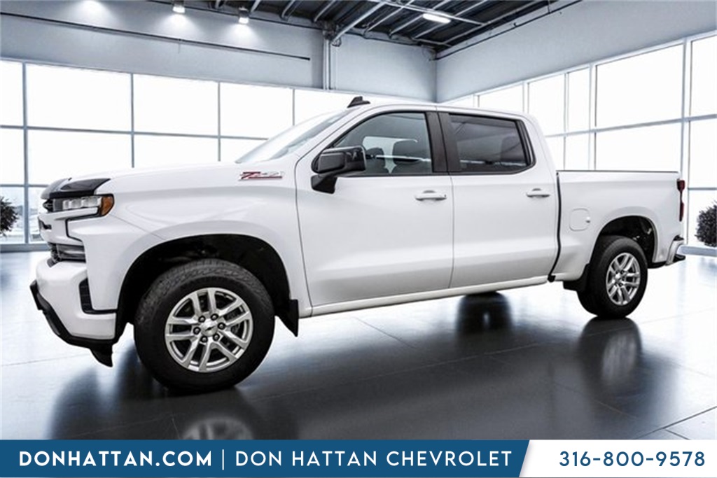 2020 Chevrolet Silverado 1500 RST photo 2