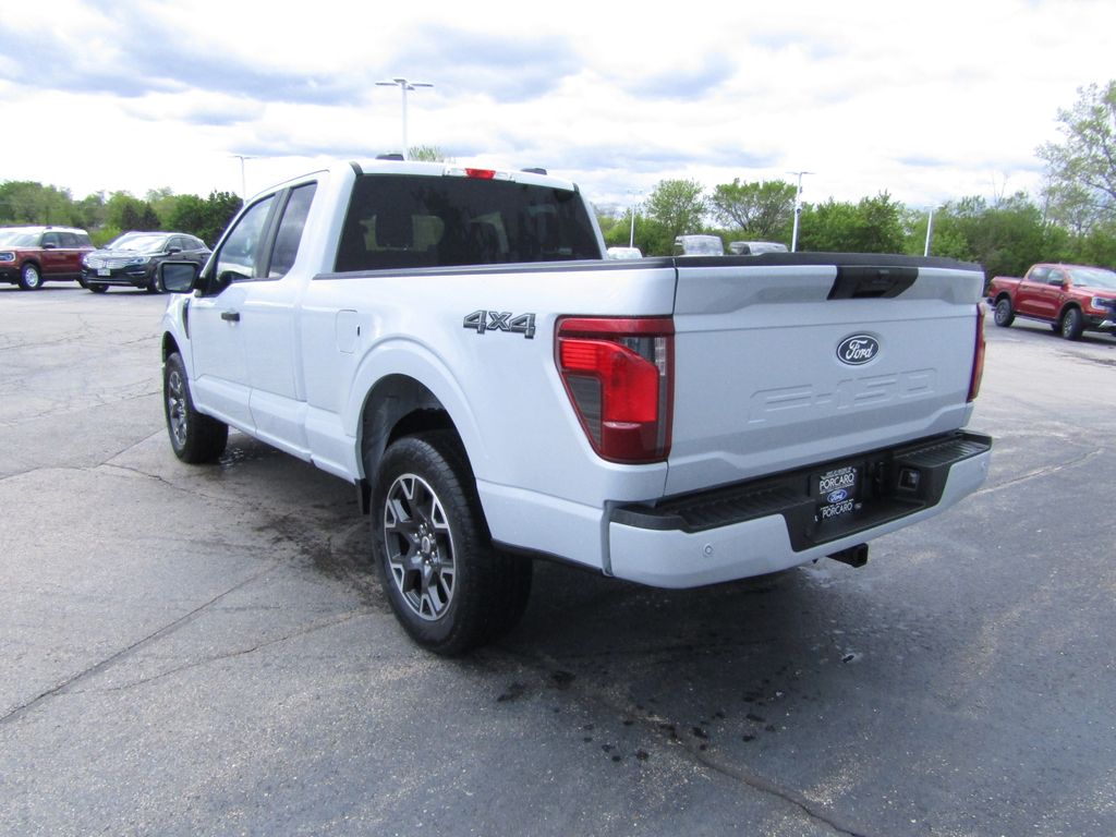 2025 Ford F-150 STX photo 4