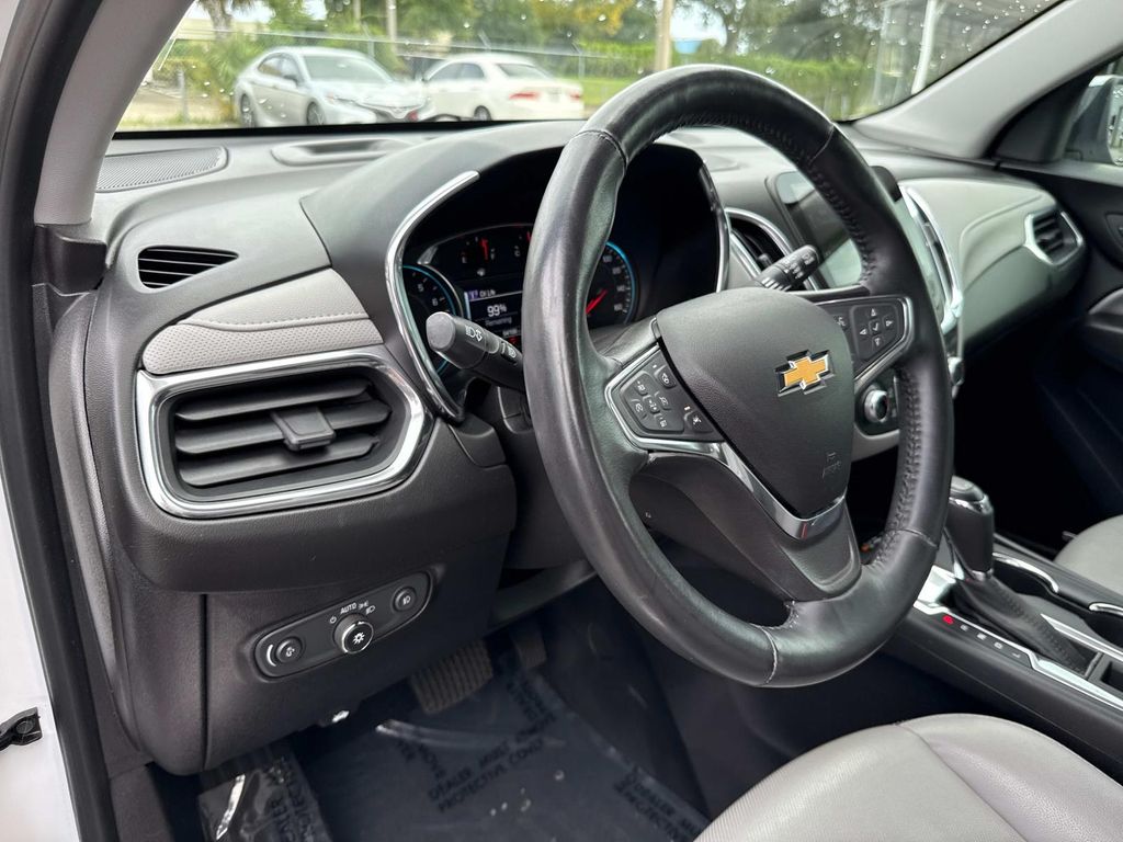 2018 Chevrolet Equinox Premier photo 18