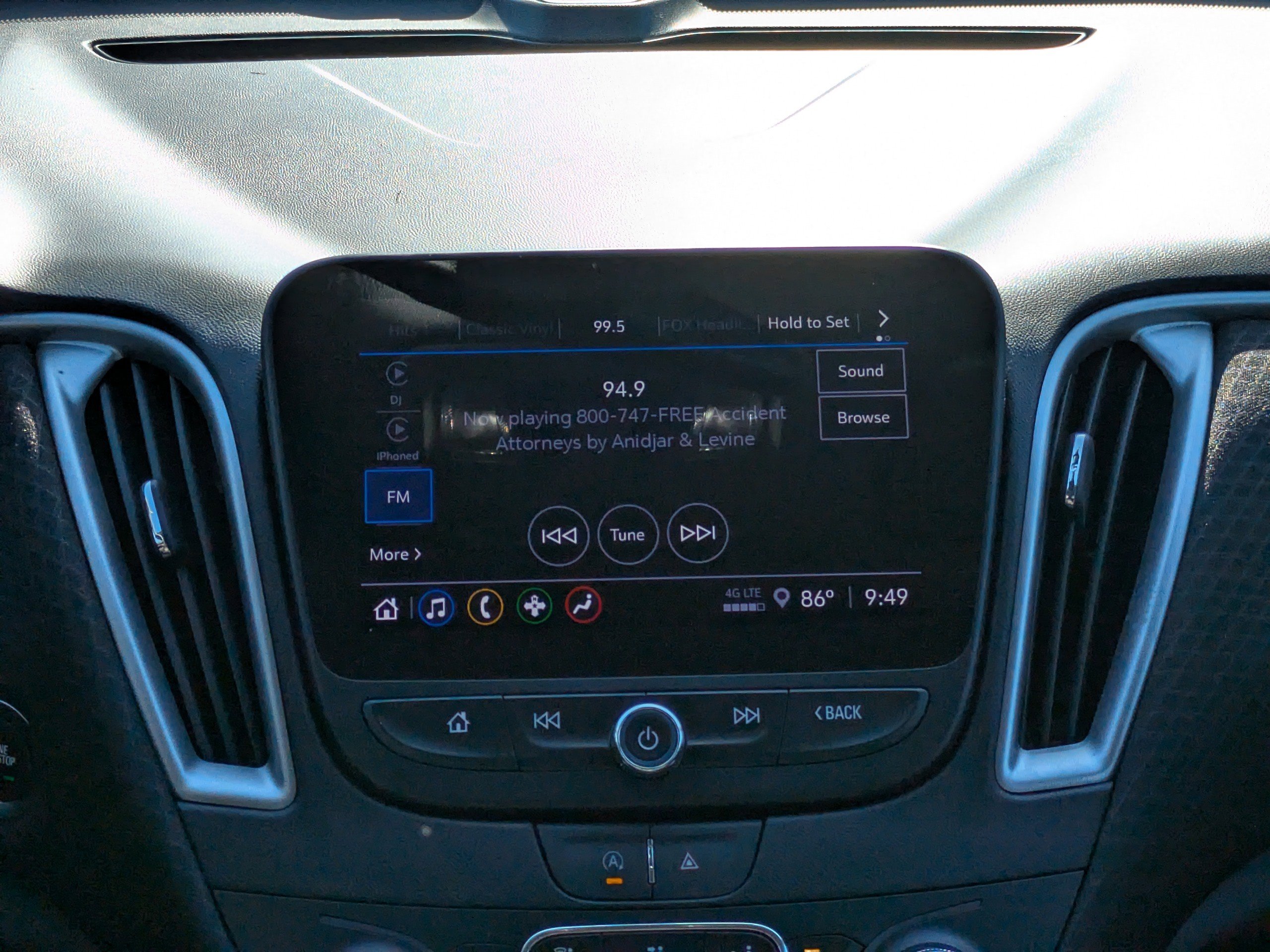 2024 Chevrolet Malibu 1LT photo 17