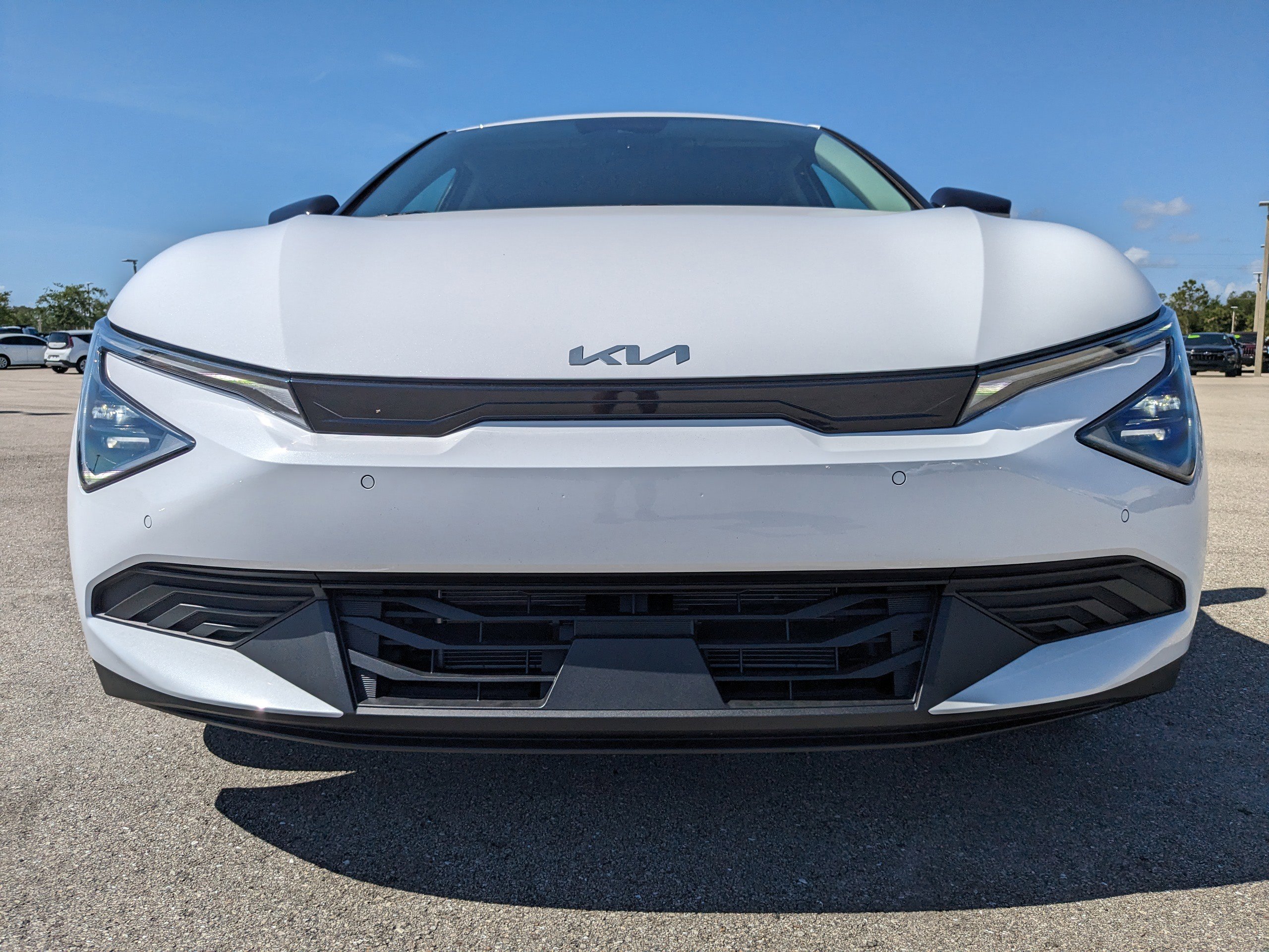 2025 Kia EV6 Light photo 3