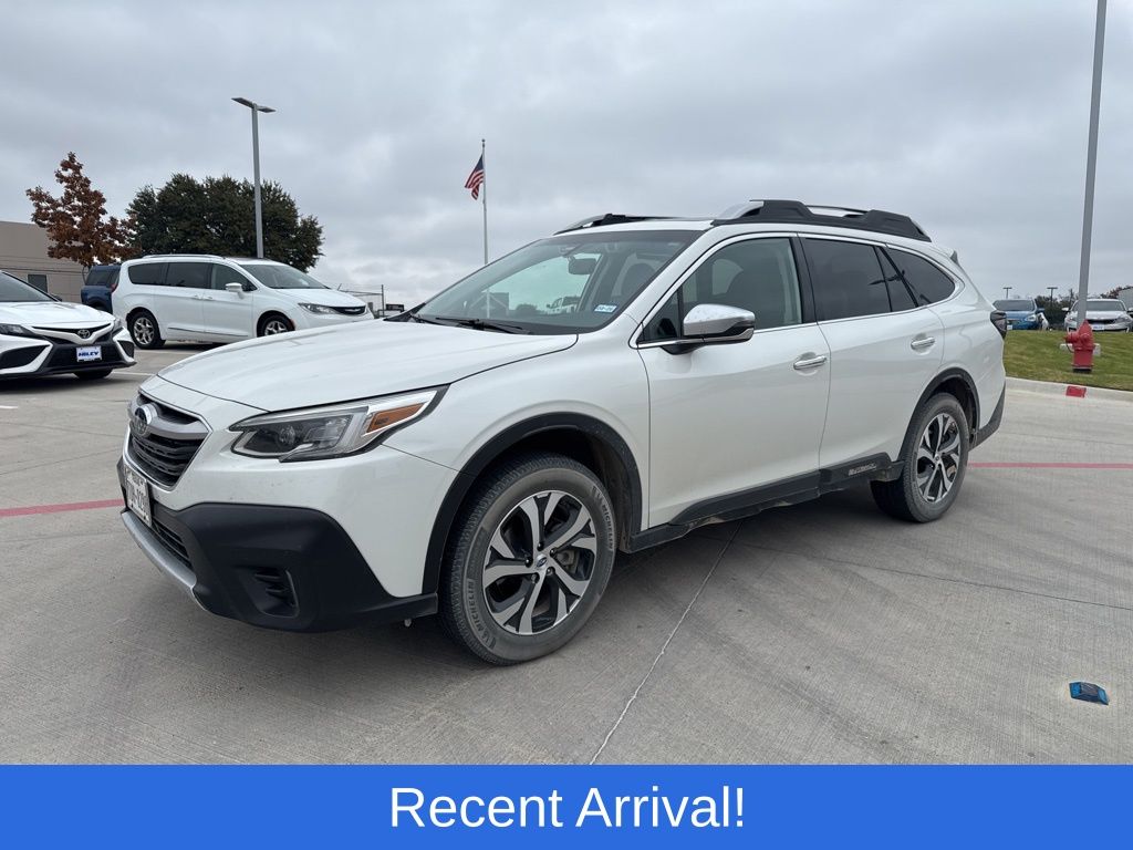 2021 Subaru Outback Touring's photo