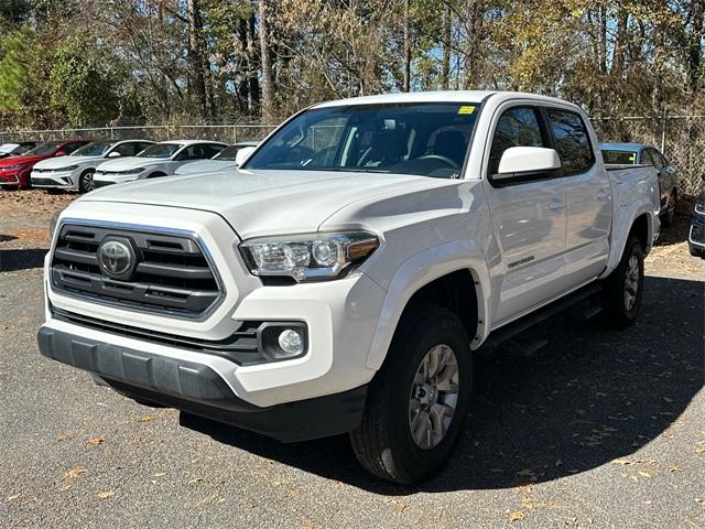 2018 Toyota Tacoma SR5 photo 3