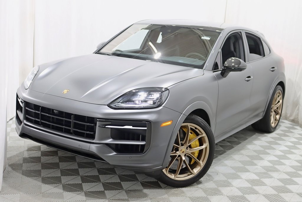 2024 Porsche Cayenne Coupe S photo 5