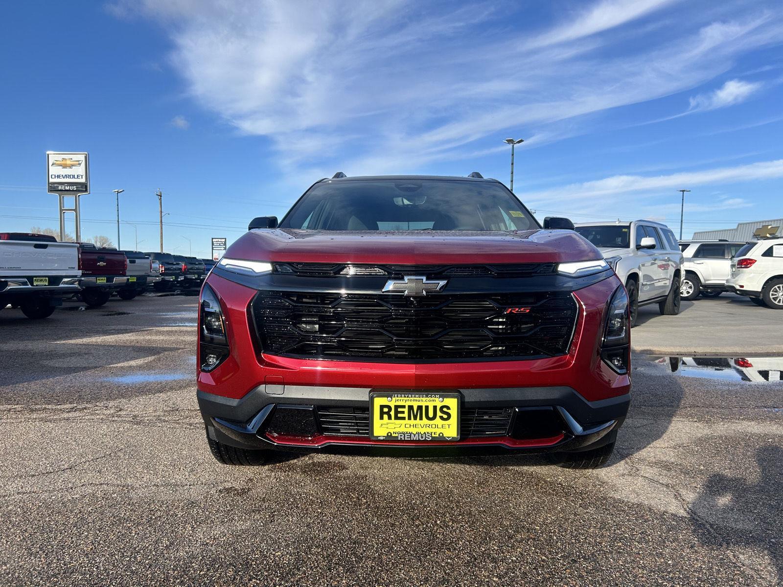 2026 Chevrolet Equinox RS photo 2