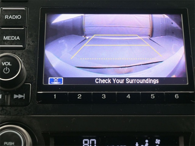 2022 Chevrolet Traverse Leather photo 2