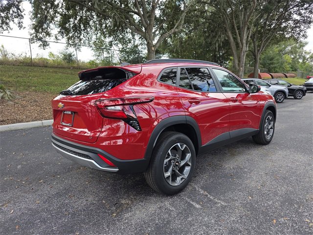 2026 Chevrolet Trax LT photo 4