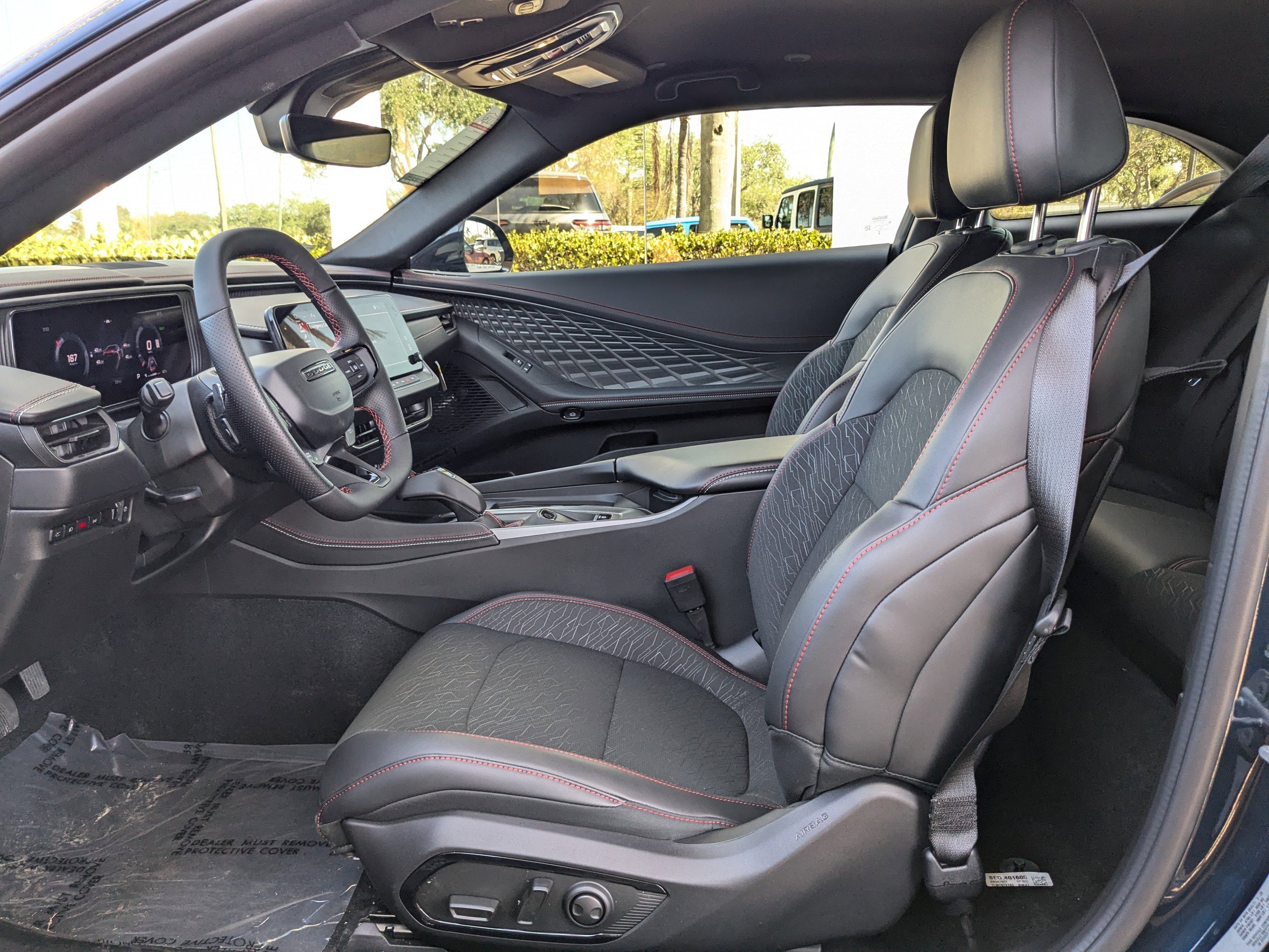 2025 Dodge Charger R/T photo 15